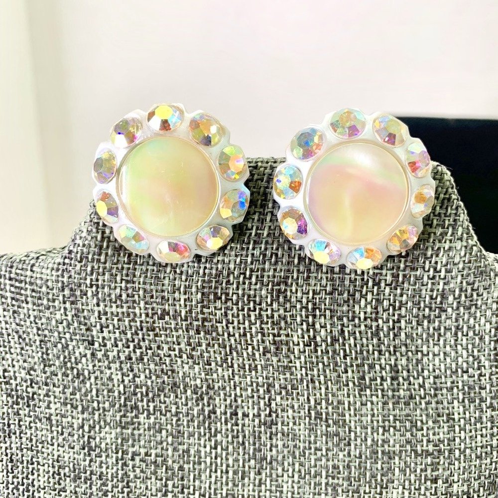 VTG Clip Earrings Mother of Pearl/Rhinestones